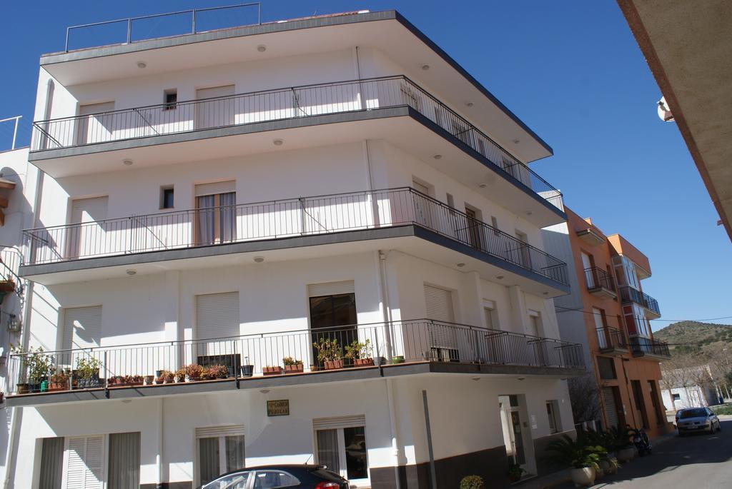 Hostal Gran Sol Llanca Exterior photo